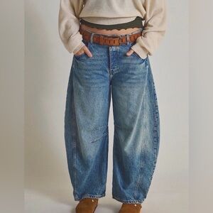 NWT Free People We The Free Good Luck Mid-Rise Barrel Jeans.